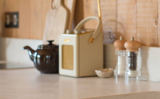 电影生生活活探讨人生选择与成长的深刻寓意